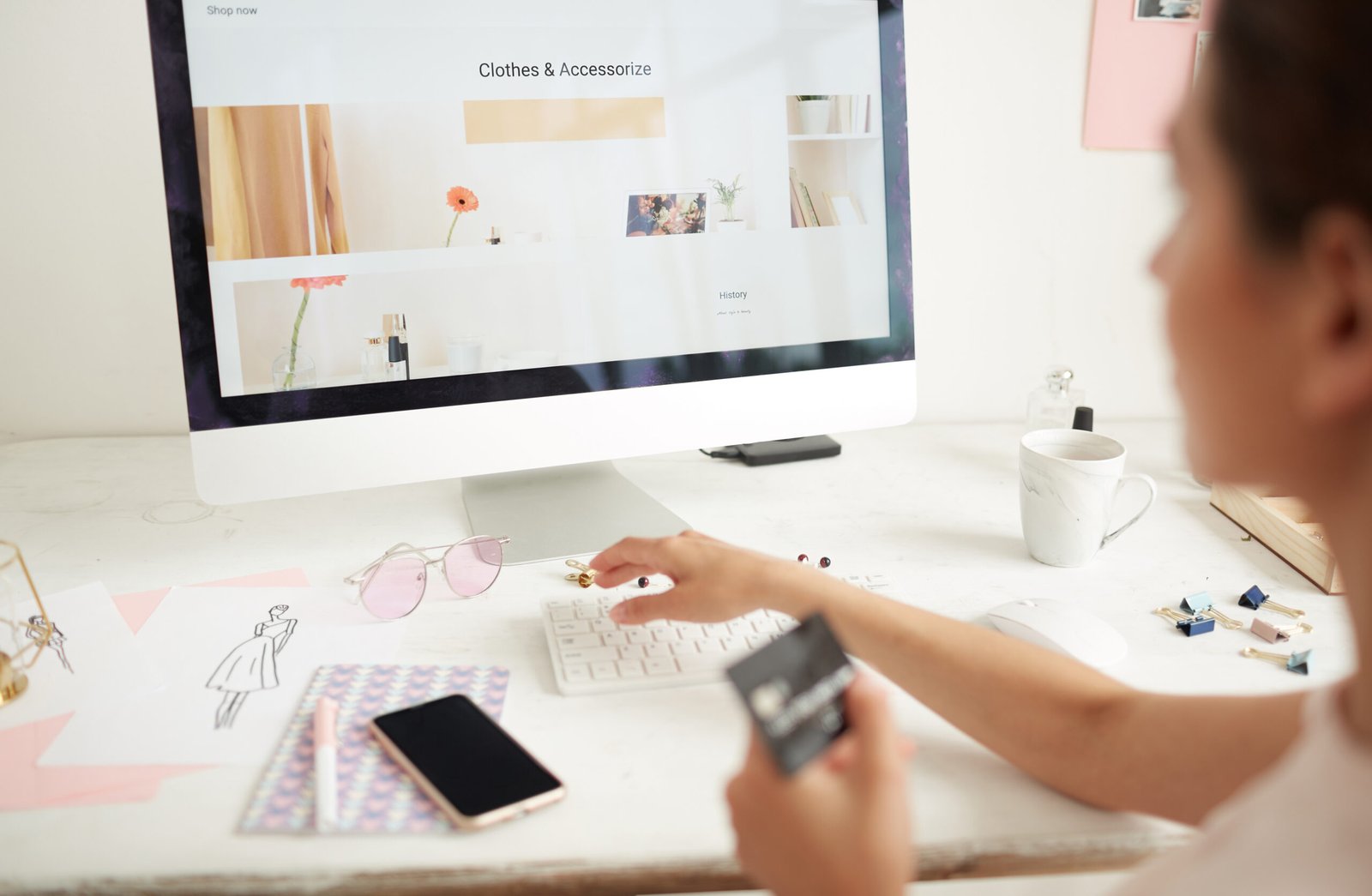 The Power of E-Commerce Websites for Small Businesses in 2025